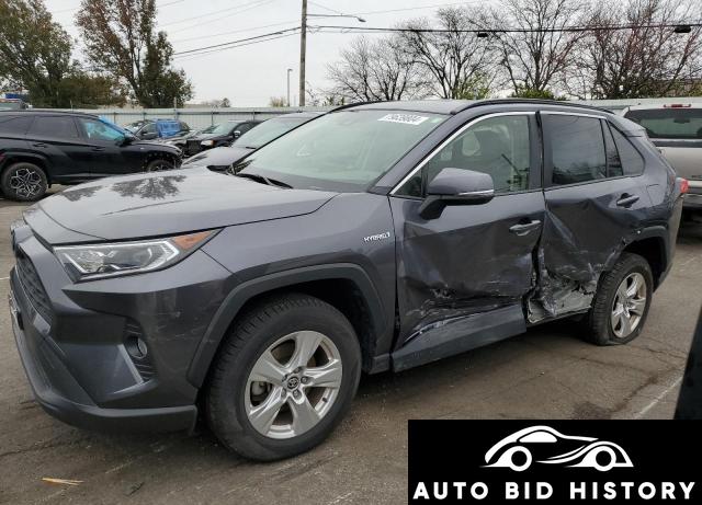 Toyota Rav4 Xle 2021 Gray 2.5L  4