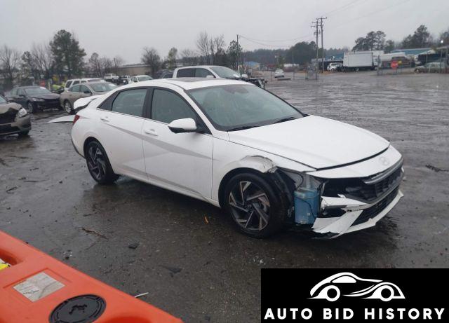 Hyundai Elantra Limited 2024 White 2.0L