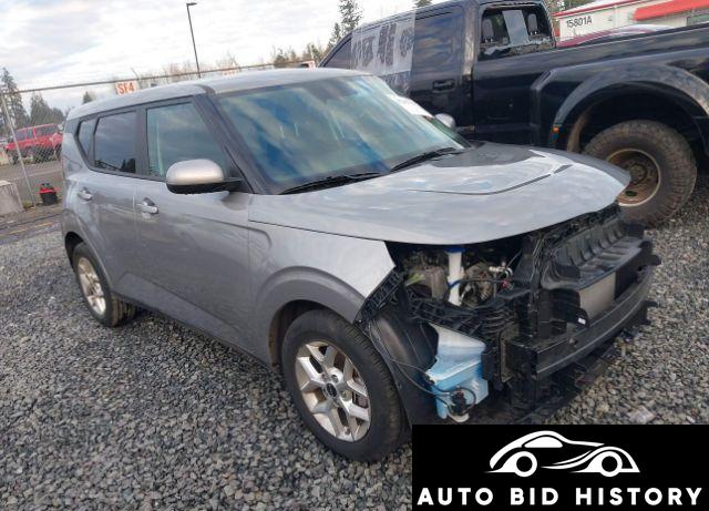 Kia Soul Lx 2023 Silver 2.0L