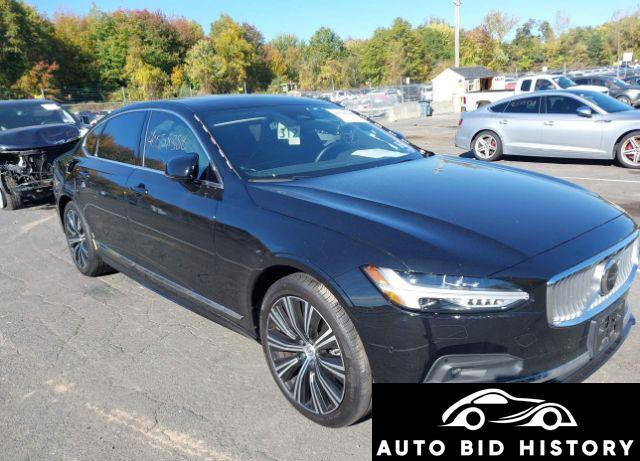 Volvo S90 B6 Plus 2024 Black 2.0L