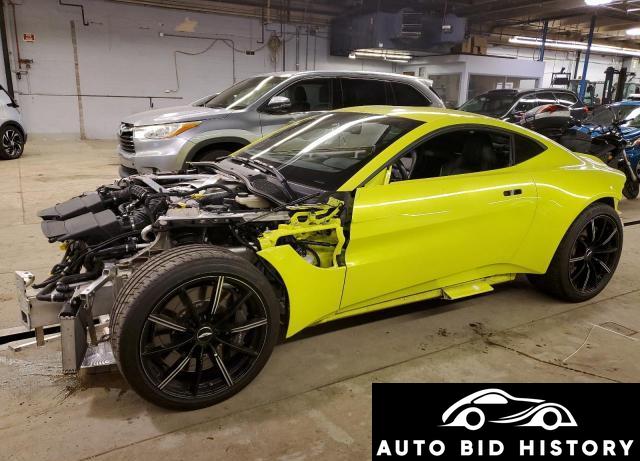 Aston Martin Vantage 2020 Yellow 4.0L  8