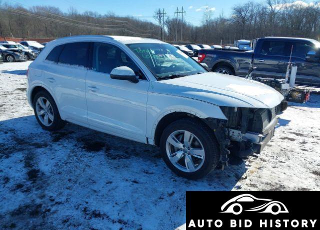 Audi Q5 45 Premium 2019 White 2.0L