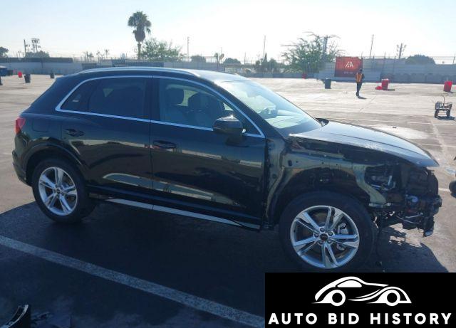 Audi Q3 Premium 45 Tfsi S Line Quattro Tiptronic 2023 Black 2.0L