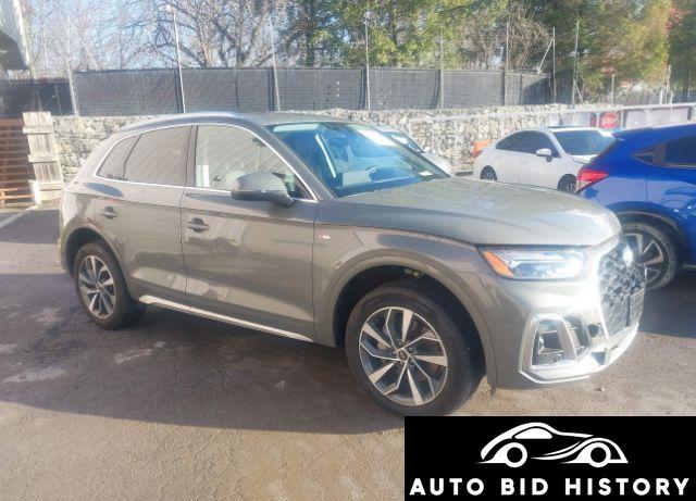 Audi Q5 Premium Plus 45 Tfsi S Line Quattro 2023 Gray 2.0L