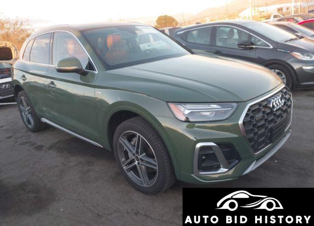 Audi Q5 Premium 55 Tfsi E S Line Quattro S Tronic 2024 Green 2.0L