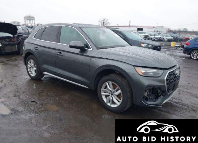 Audi Q5 Premium 45 Tfsi S Line Quattro 2023 Gray 2.0L