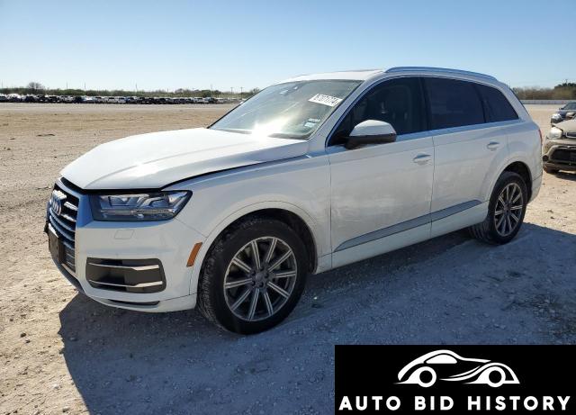 Audi Q7 Premium Plus 2019 White 2.0L  4
