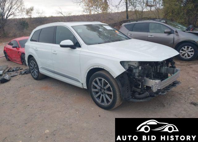 Audi Q7 45 Premium/45 Se Premium 2019 White 2.0L