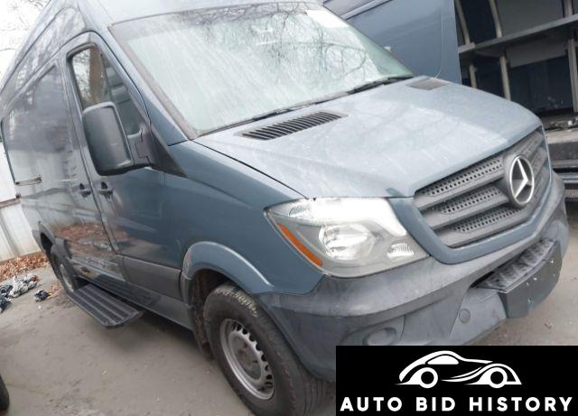 Mercedes-Benz Sprinter 2500 Standard Roof V6 2018 Blue 3.0L