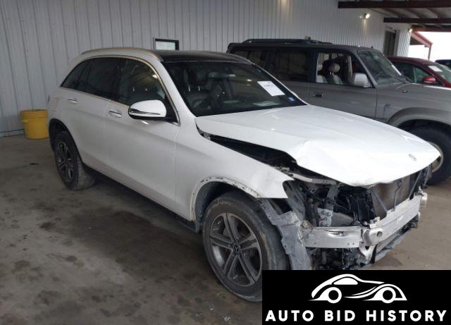 Mercedes-Benz Glc 300 2018 White 2.0L