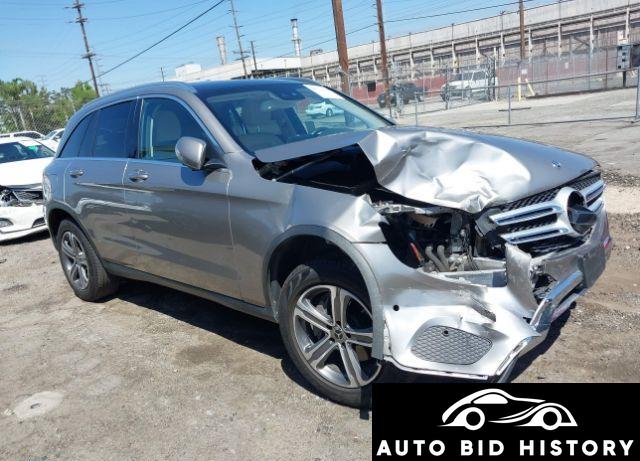Mercedes-Benz Glc 300 2019 Brown 2.0L