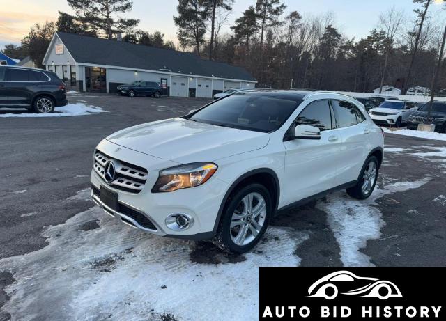 Mercedes-Benz Gla 250 2018 White 2.0L  4
