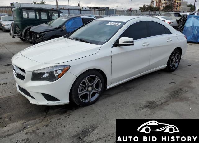 Mercedes-Benz Cla 250 2014 White 2.0L  4