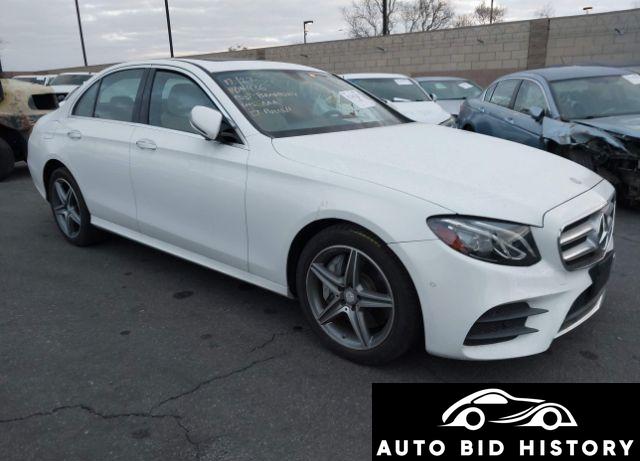 Mercedes-Benz E 300 2017 White 2.0L