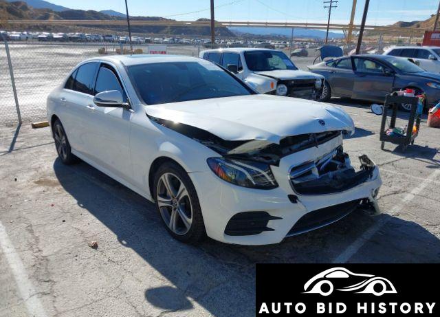 Mercedes-Benz E 350 2020 White 2.0L