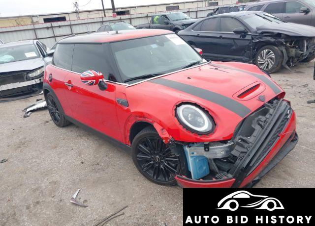 Mini Hardtop Cooper S 2024 Red 2.0L