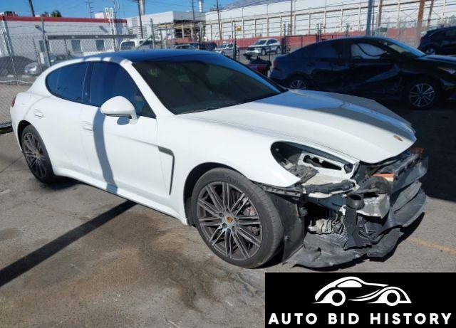 Porsche Panamera 4 2016 White 3.6L