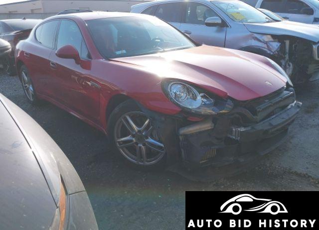 Porsche Panamera 4S 2014 Red 3.0L