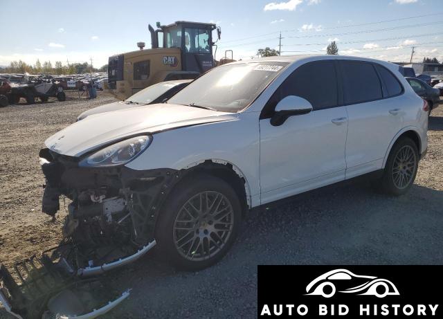 Porsche Cayenne 2017 White 3.6L  6