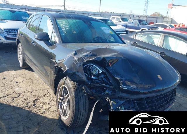 Porsche Macan 2018 Black 2.0L