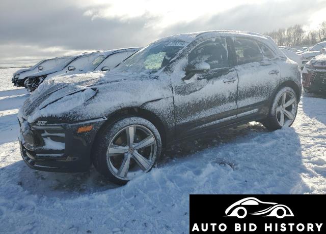 Porsche Macan Base 2024 Black 2.0L  4