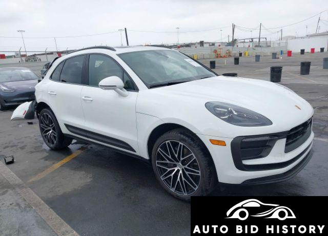 Porsche Macan T 2024 White 2.0L