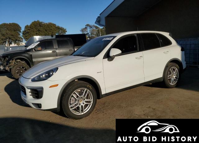 Porsche Cayenne 2015 White 3.0L  6