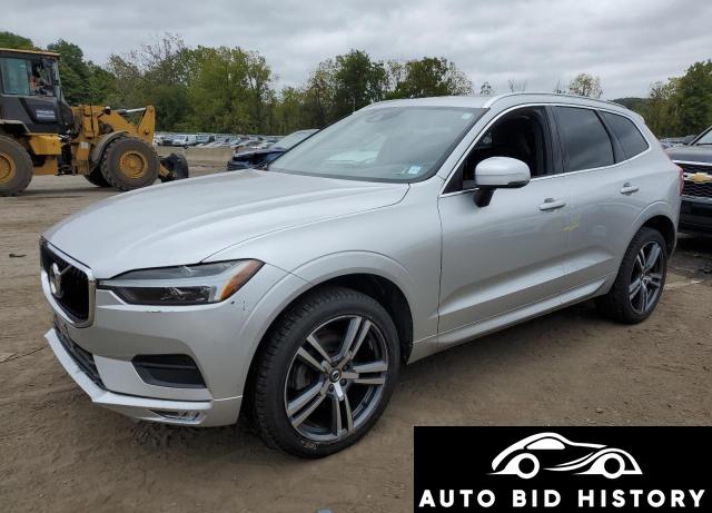 Volvo Xc60 T5 Momentum 2021 Silver 2.0L  4