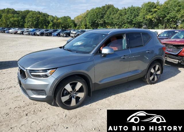 Volvo Xc40 T5 Momentum 2019 Gray 2.0L  4