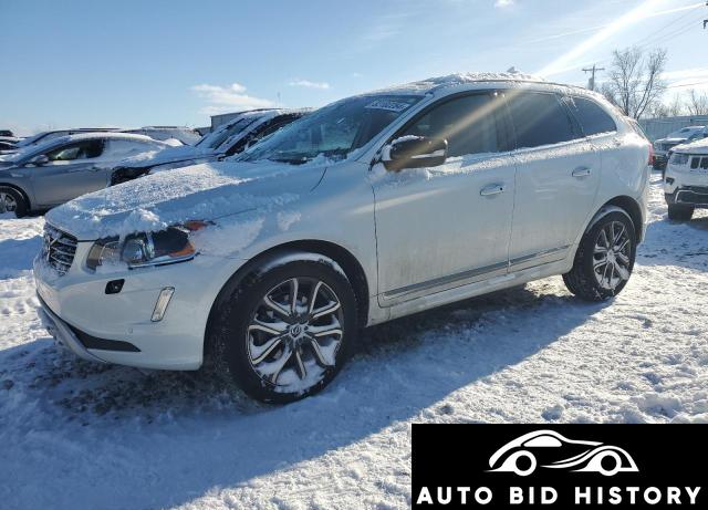 Volvo Xc60 T6 Dynamic 2017 White 2.0L  4