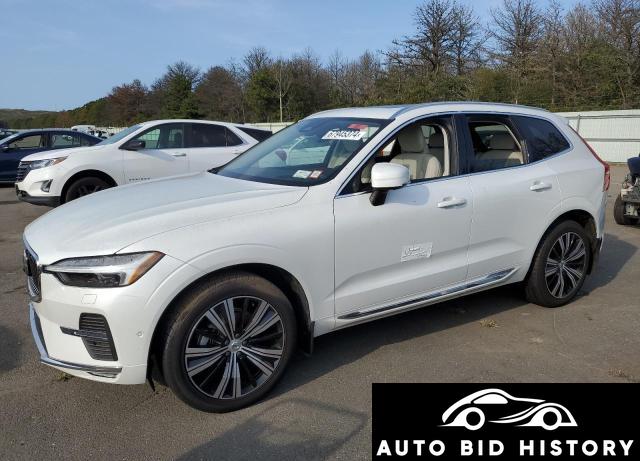 Volvo Xc60 B5 Inscription 2022 White 2.0L  4