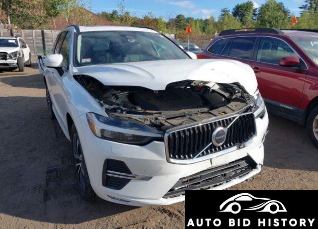 Volvo Xc60 B5 Core 2023 White 2.0L