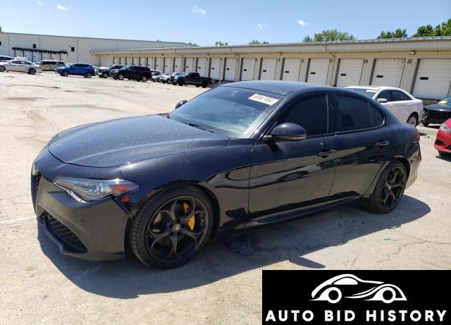 Alfa Romeo Giulia Ti 2021 Black 2.0L  4