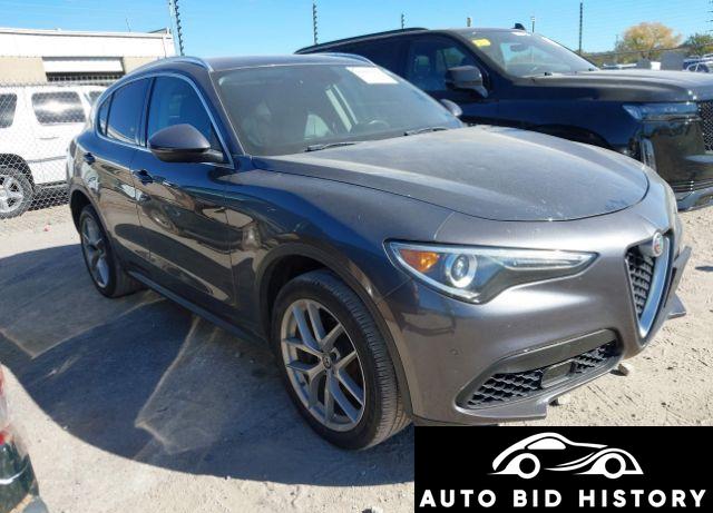 Alfa Romeo Stelvio Awd 2018 Gray 2.0L