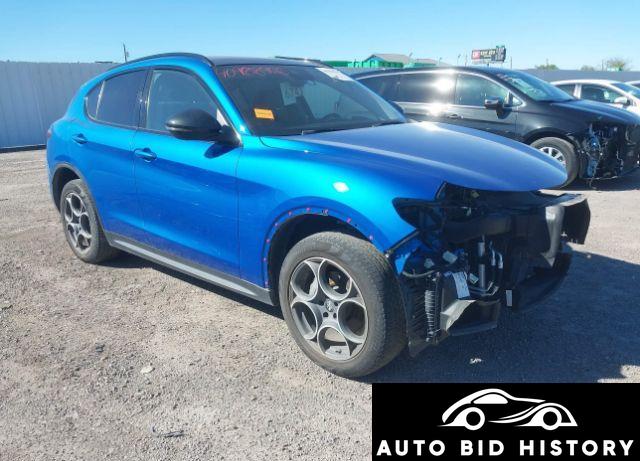 Alfa Romeo Stelvio Awd 2021 Blue 2.0L