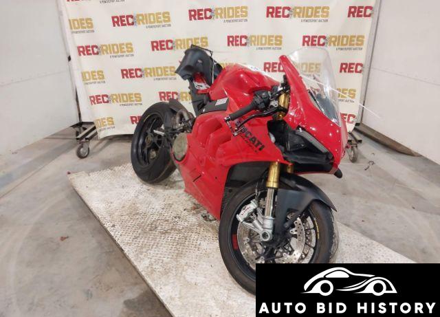 Ducati Panigale V4S 2022 Red 955