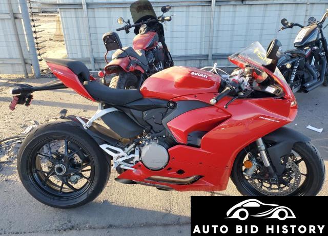 Ducati Panigale V2 2023 Red 2