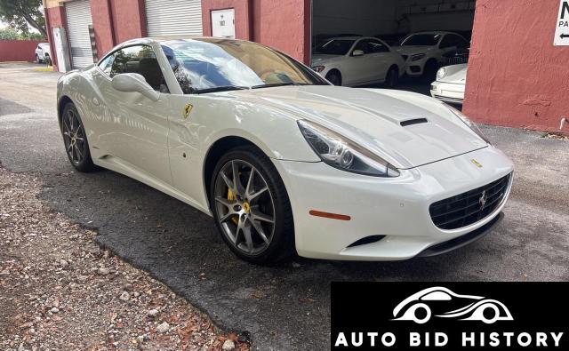 Ferrari California 2012 White 4.3L  8